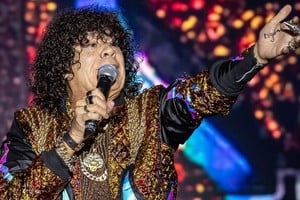 El público acompañó cada interrupción con aplausos y apoyo constante.