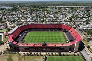 El estadio de Colón visto desde Arriba. Foto: Fernando Nicola.