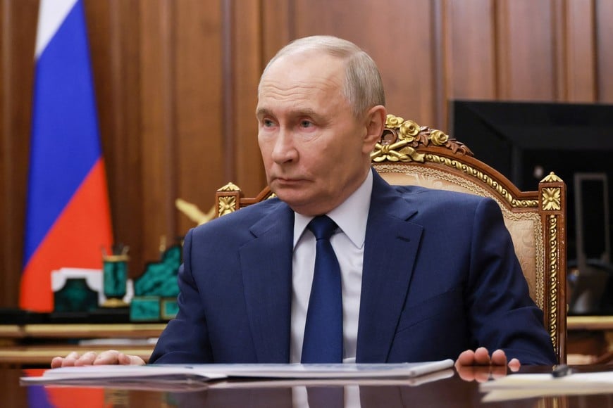 Russian President Vladimir Putin attends a meeting with Governor of the Oryol region Andrei Klychkov in Moscow, Russia, February 16, 2026. Sputnik/Vyacheslav Prokofyev/Pool via REUTERS ATTENTION EDITORS - THIS IMAGE WAS PROVIDED BY A THIRD PARTY.