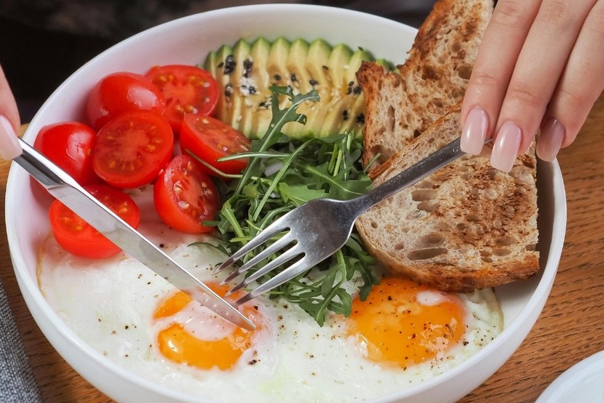 Los ritmos circadianos influyen en la forma en que el cuerpo procesa los nutrientes.