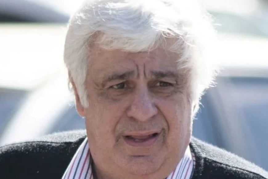 La decisión de trasladarlo responde a la intención de que el empresario continúe el tratamiento cerca de su familia