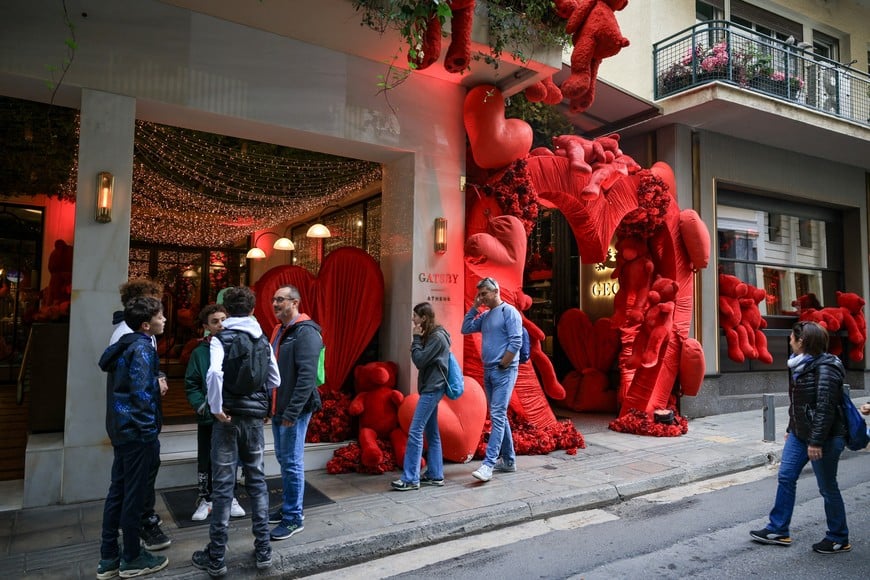 People walk next to a hotel, where Israeli producer and creator of TV show "Tehran" Dana Eden was found dead, in Athens, Greece, February 16, 2026. REUTERS/Louisa Gouliamaki
