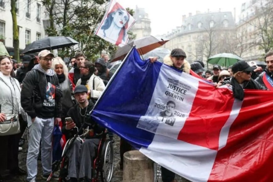 El asesinato está ejerciendo una enorme presión política.