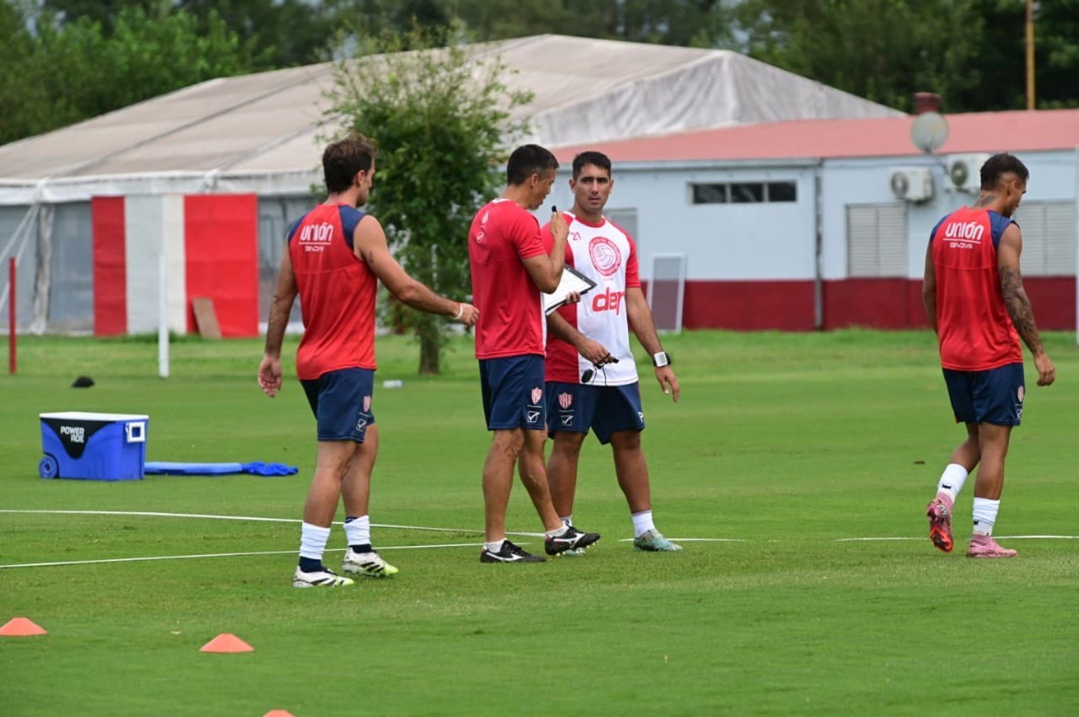 Unión jugó un amistoso ante 9 de Julio de Rafaela. Créditos: Flavio Raina
