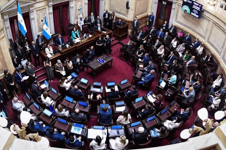 La decisión de incluirlo en sesiones extraordinarias sugiere la intención del Ejecutivo de acelerar su tratamiento.