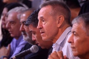 La central obrera lo anunció en conferencia de prensa este mediodía.