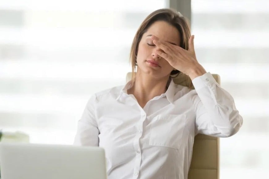 Esta sensación de lentitud o falta de agilidad mental puede interferir en la vida diaria