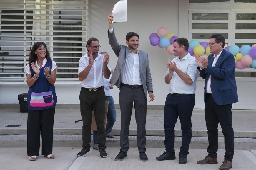 Pullaro inauguró el nuevo edificio del Jardín Nº 389 en San Martín de las Escobas