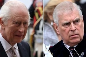 El rey Carlos III difundió un comunicado desde Buckingham tras el arresto de su hermano.