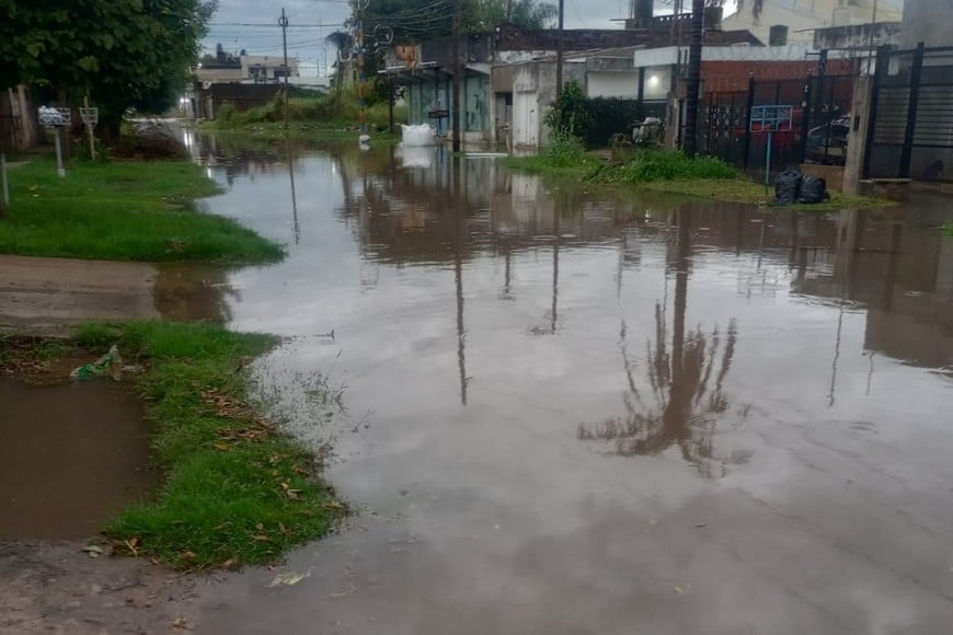 Juan José Valle al 5500. Una cuadra al este de Blas Parera.