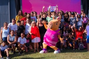 Santa Fe palpita los Suramericanos 2026 con actividades y tecnología en las plazas.