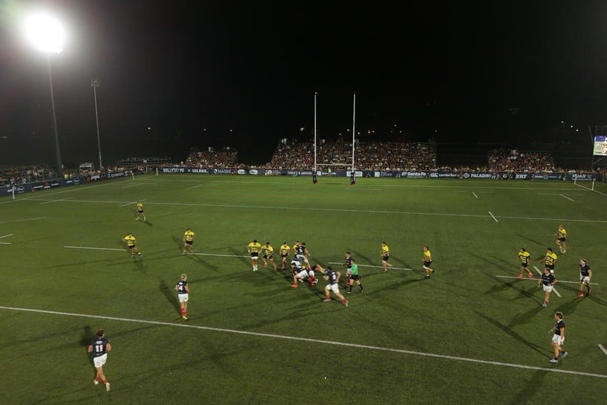 Rosario recibió a Capibaras XV en el debut. Crédito: Fernando Nicola