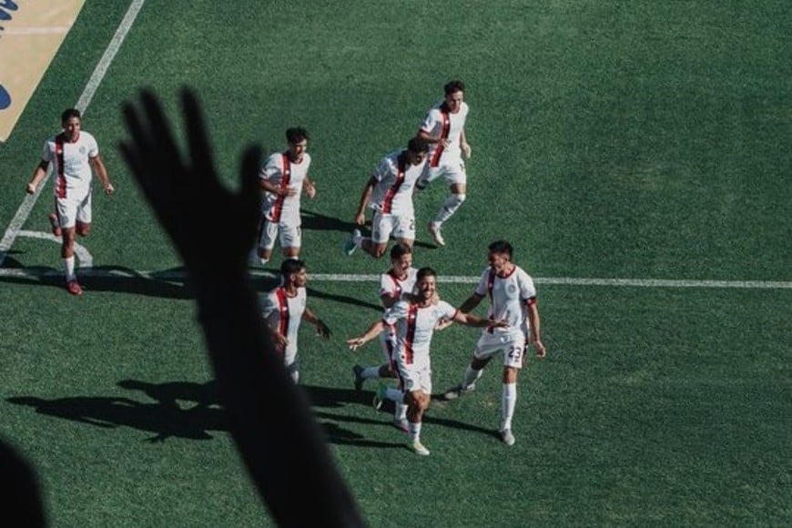 San Lorenzo vs Estudiantes. Foto: @SanLorenzo