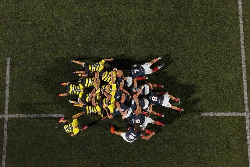 Rosario recibió a Capibaras XV en el debut. Crédito: Fernando Nicola