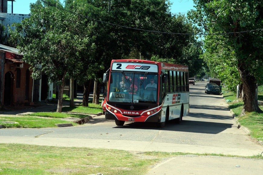 El municipio busca ampliar recorridos, además de aplicar subas tarifarias. Foto: Guillermo Di Salvatore