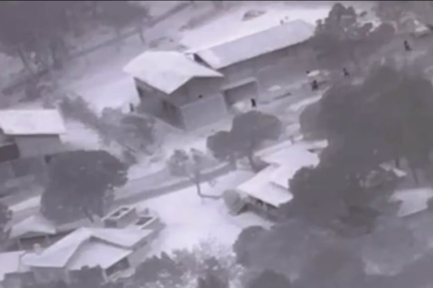 El inmueble contaba con una arquitectura moderna y amplios ventanales.