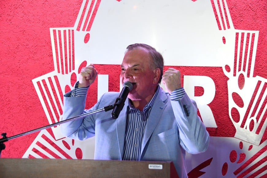 Michlig conduce la UCR a nivel provincial. Foto: Manuel Fabatía