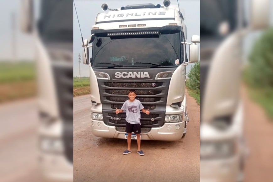 Vladimir, el creador de contenido santafesino que se ganó el amor de los camioneros.