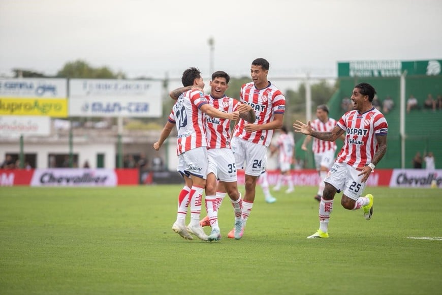 Unión-Sarmiento | Torneo Apertura Fecha 7 | Estadio Eva Perón. Foto: Julia Puccio