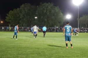 La semifinal terminó con lamentables incidentes. Foto: Gentileza