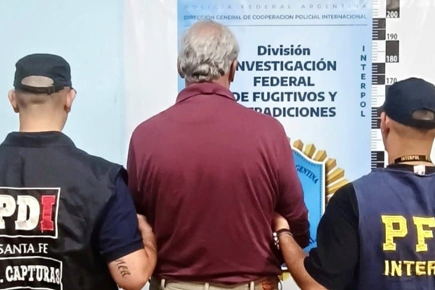 El traslado lo realizó la Policía Federal y la PDI santafesina. Foto: Prensa PDI