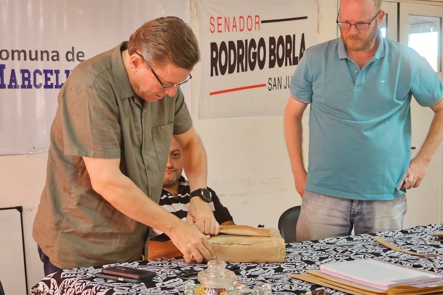 Se trata de una política pública del Gobierno de la Provincia de Santa Fe que consolida la red vial rural con una inversión superior a $10.800 millones y 468 kilómetros de construcción.