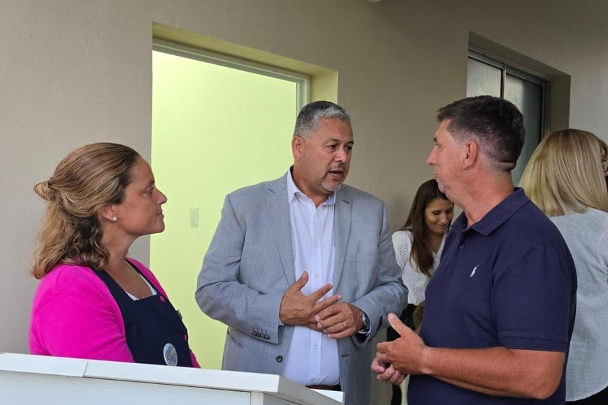 “Cada mejora en infraestructura escolar impacta directamente en la vida diaria de la comunidad”, expresó el senador Rubén Pirola,