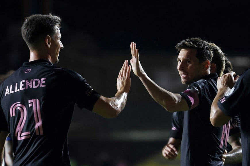 Soccer Football - 2026 Champions Tour - Inter Miami v Independiente del Valle - Estadio Juan Ramon Loubriel, Bayamon, Puerto Rico - February 26, 2026
Inter Miami's Lionel Messi celebrates scoring their second goal with Tadeo Allende REUTERS/Ricardo Arduengo