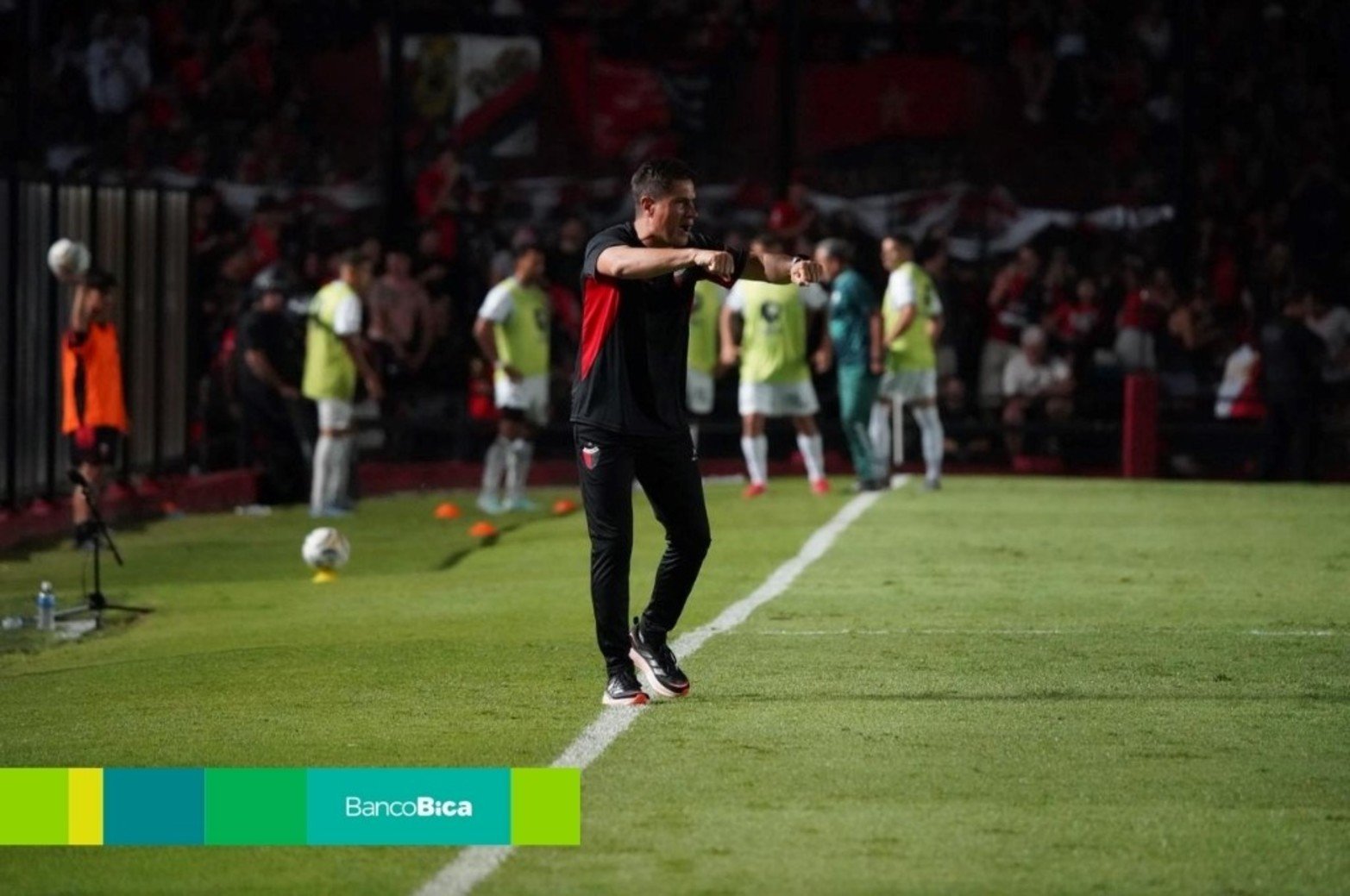 Galería BICA: Colón-Ferro