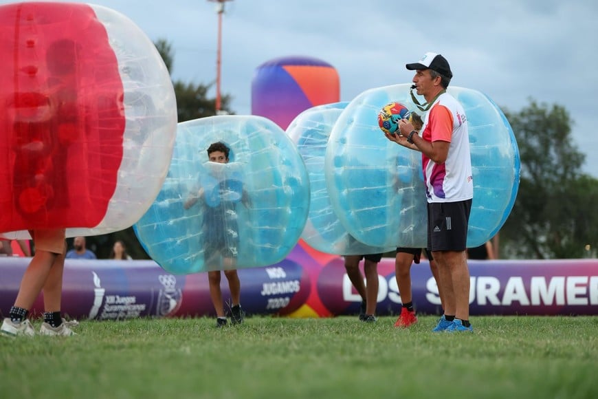 El Fan Fest itinerante de los Juegos Suramericanos 2026 continúa su recorrido por la provincia con el objetivo de llevar el clima del gran evento deportivo a cada localidad.