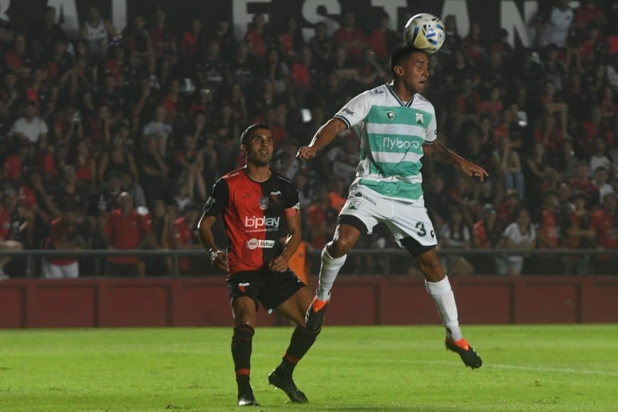 Colón-Ferro | Primera Nacional - Torneo Nacional | Estadio Brigadier López - Cementerio de Elefantes. Foto: Carolina Niklison