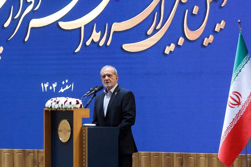Iranian President Masoud Pezeshkian speaks during a meeting in Tehran, Iran, February 21, 2026. Iran's Presidential website/WANA (West Asia News Agency)/Handout via REUTERS ATTENTION EDITORS - THIS PICTURE WAS PROVIDED BY A THIRD PARTY