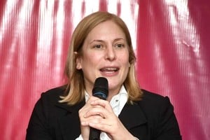 Scaglia advirtió sobre el impacto de la confrontación política en el debate parlamentario. Foto: Manuel Fabatía.