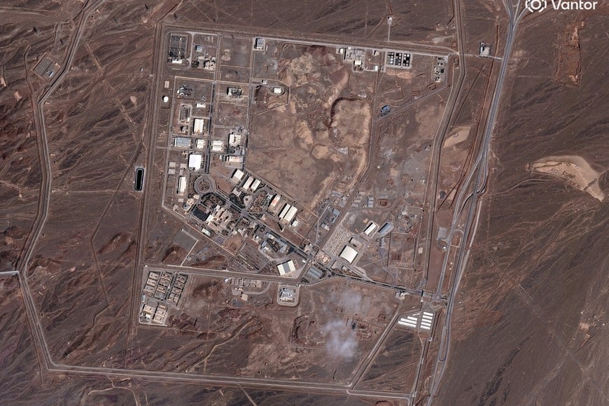 A satellite image shows an overview of the Natanz Nuclear Facility with new building damage, amid the U.S.-Israeli conflict with Iran, near Natanz, Iran, March 2, 2026. Vantor/Handout via REUTERS    THIS IMAGE HAS BEEN SUPPLIED BY A THIRD PARTY. MANDATORY CREDIT. NO RESALES. NO ARCHIVES. MUST NOT OBSCURE LOGO.