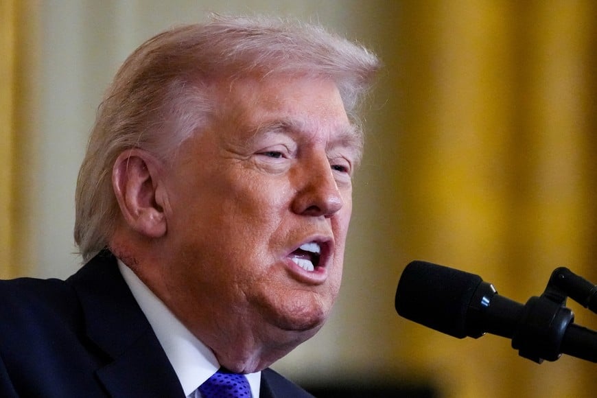 U.S. President Donald Trump speaks, as a patch of blemished skin is visible above his shirt collar, during  a Medal of Honor ceremony at the White House in Washington, D.C., U.S., March 2, 2026. REUTERS/Ken Cedeno