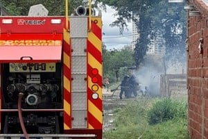 La casilla sufrió daños totales, pero no había nadie en el interior. Foto: El Litoral