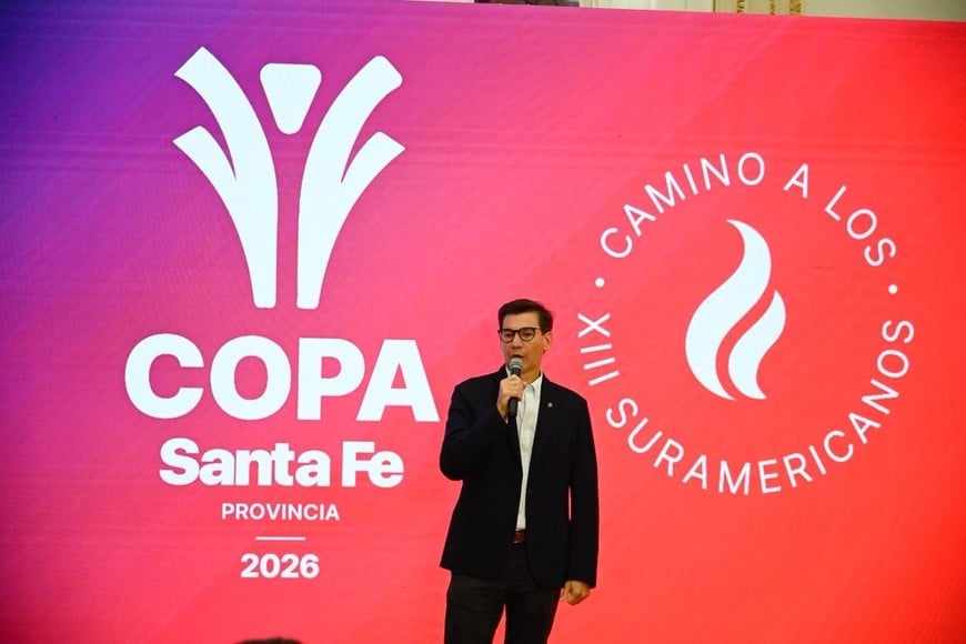 Daniel Di Lena tomó la palabra en representación de Lotería de Santa Fe. Foto: Marcelo Manera.