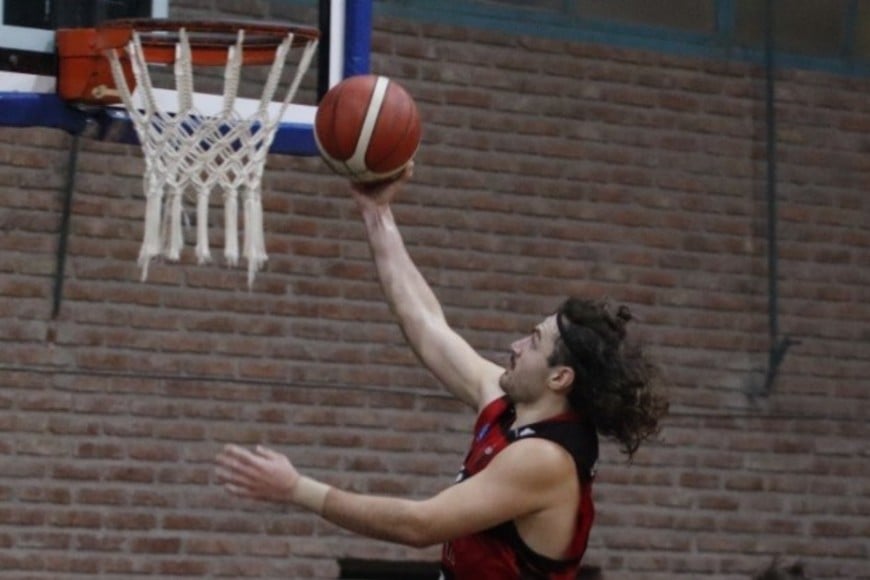 Feder Ponce volvió a ser el goleador sabalero con 24. Foto: Prensa Colón.