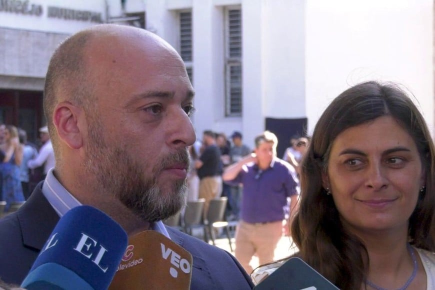 El presidente del Concejo, Sergio “Checho” Basile y la concejala Carolina Capovilla.