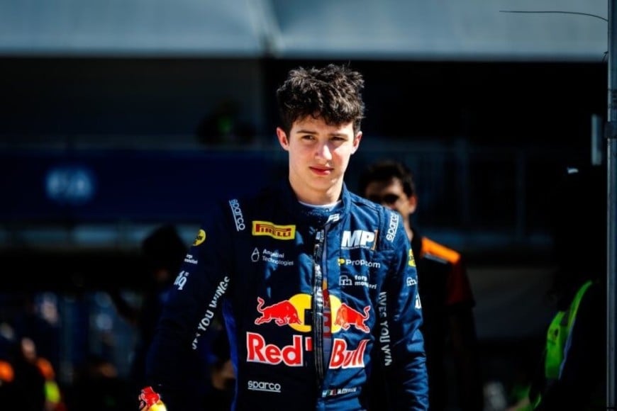 Mattia Colnaghi brilló en su debut en FIA Formula 3 Championship