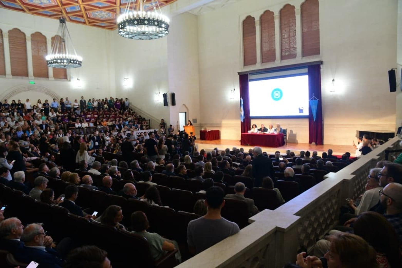 Asunción de autoridades en la UNL.