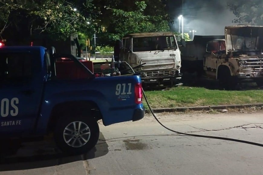 incendio camión volcador