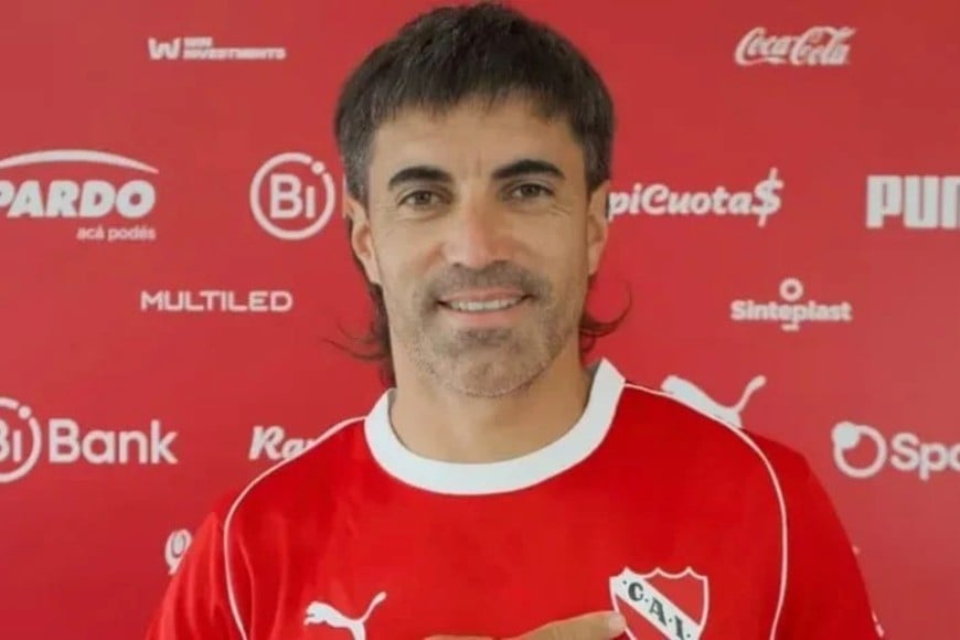 Ignacio Malcorra con la actual camiseta de Independiente