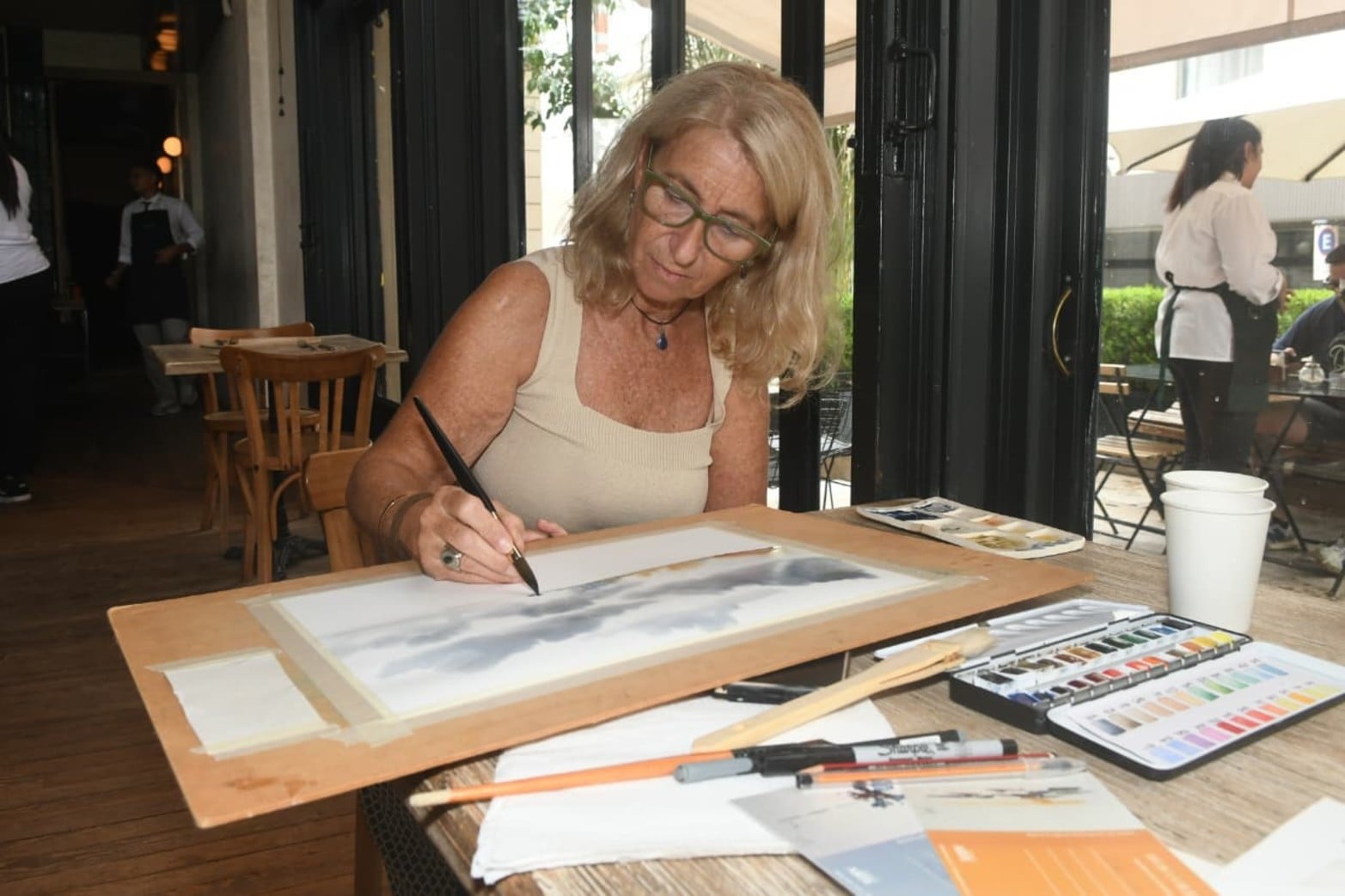 Arte por Día de la Mujer en Dante. 