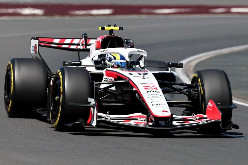 Formula One F1 - Australian Grand Prix - Albert Park Grand Prix Circuit, Melbourne, Australia - March 6, 2026
Haas' Oliver Bearman in action during practice REUTERS/Mark Peterson