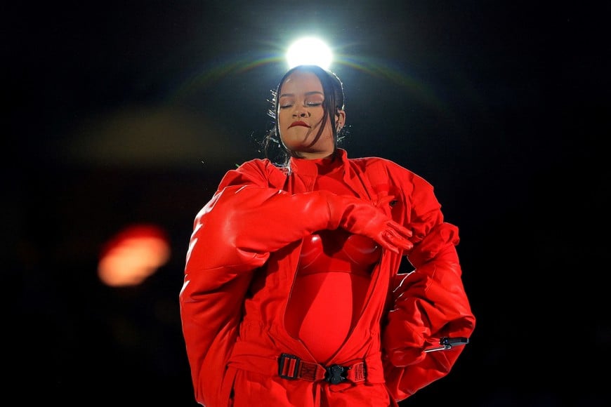 Football - NFL - Super Bowl LVII - Half-Time Show - State Farm Stadium, Glendale, Arizona, United States - February 12, 2023
Rihanna performs during the halftime show REUTERS/Brian Snyder     TPX IMAGES OF THE DAY