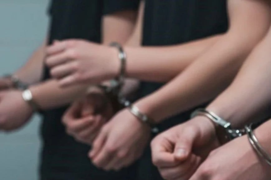 La ley define que el régimen se aplicará a personas adolescentes desde los 14 años