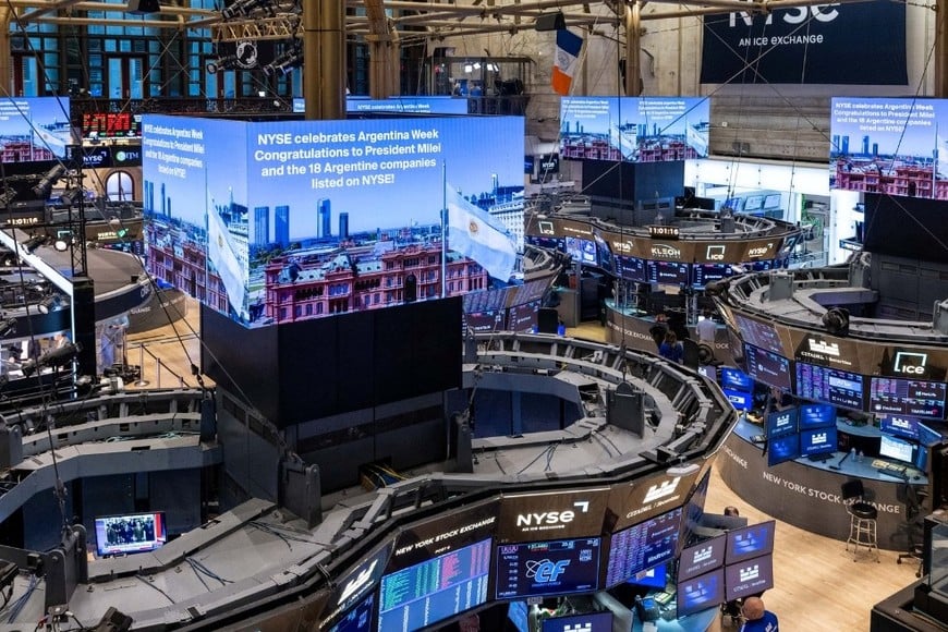El Argentina Week en las pantalls de la Bolsa de Nueva York. Crédito: NYSE
