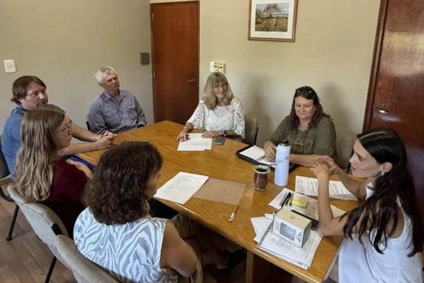 “Buscamos generar un vínculo sostenido que no quede solo en los papeles, sino que se traduzca en mejoras concretas para nuestra producción y el cuidado de nuestro entorno rural”, señalaron desde el Ejecutivo Municipal.