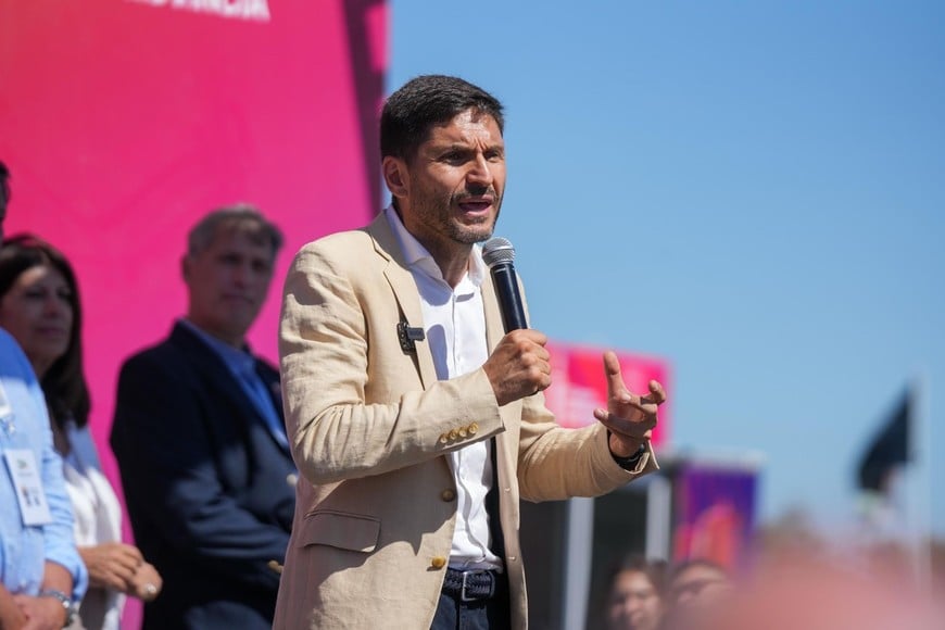 El gobernador santafesino defendió el modelo productivo provincial durante la inauguración.